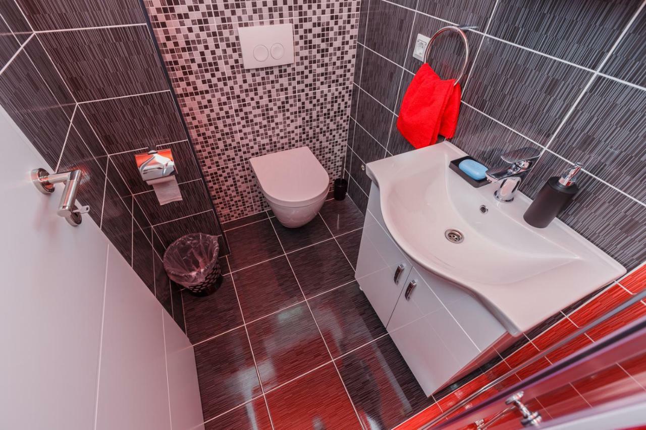 Apartmani Nikola Plano Exterior photo