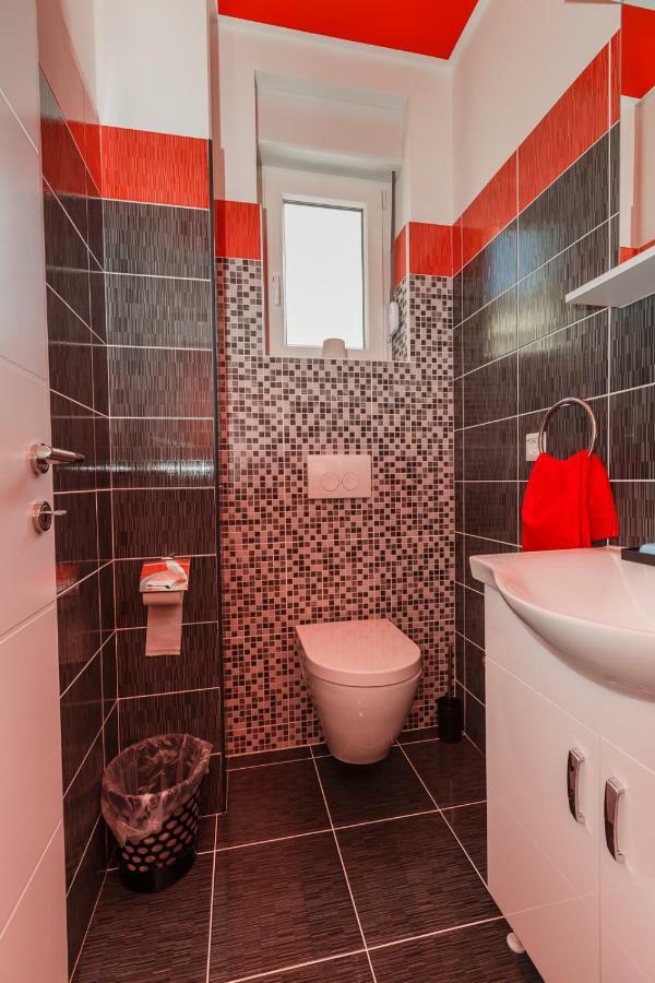 Apartmani Nikola Plano Exterior photo