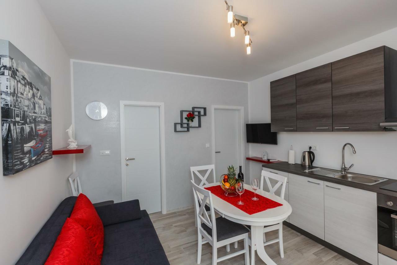 Apartmani Nikola Plano Exterior photo